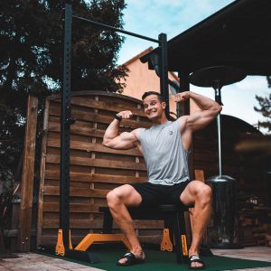Mini Rack mit Klimmzugstange