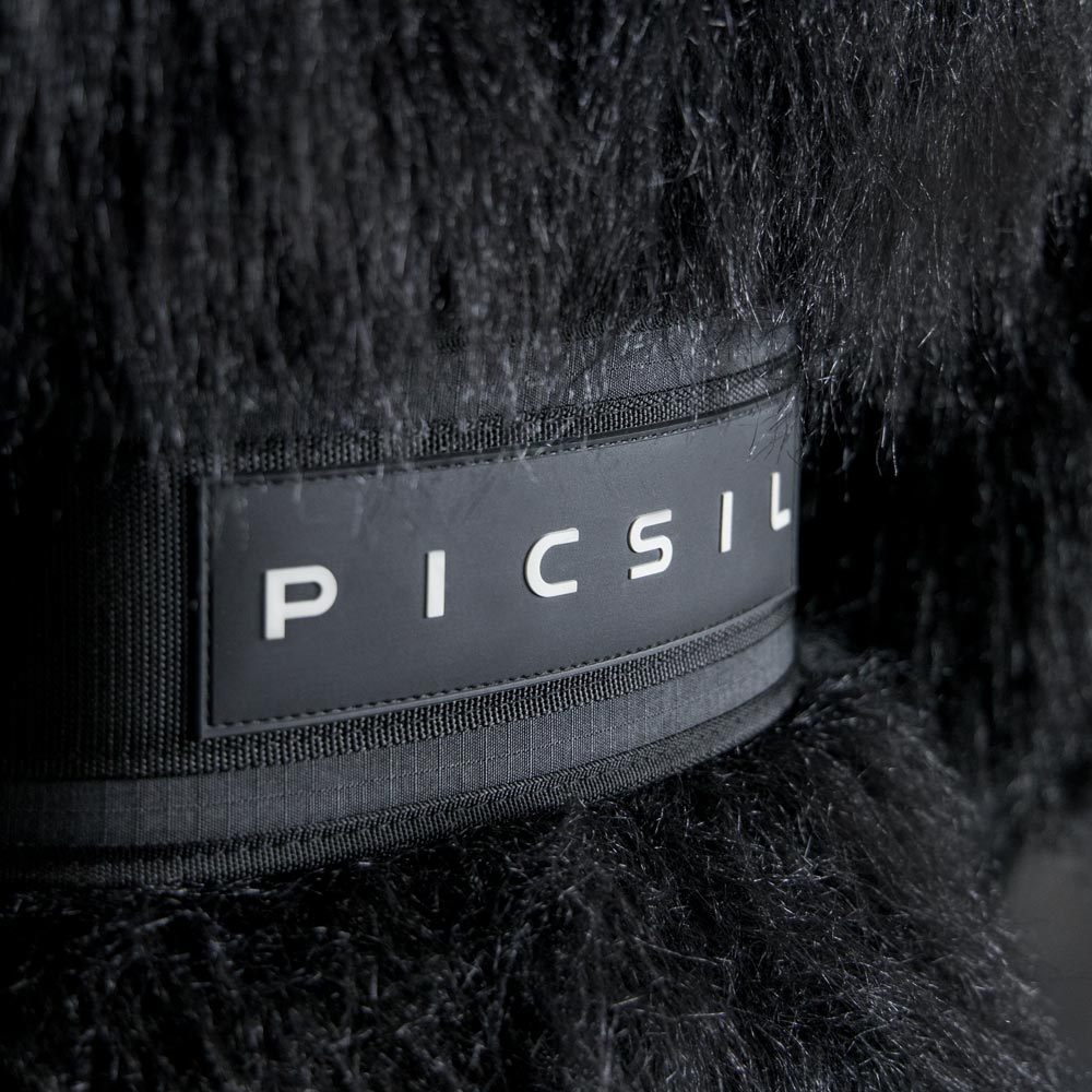 Picsil Gürtel 2 als Weightlifting Belt auf einem Sportboden.