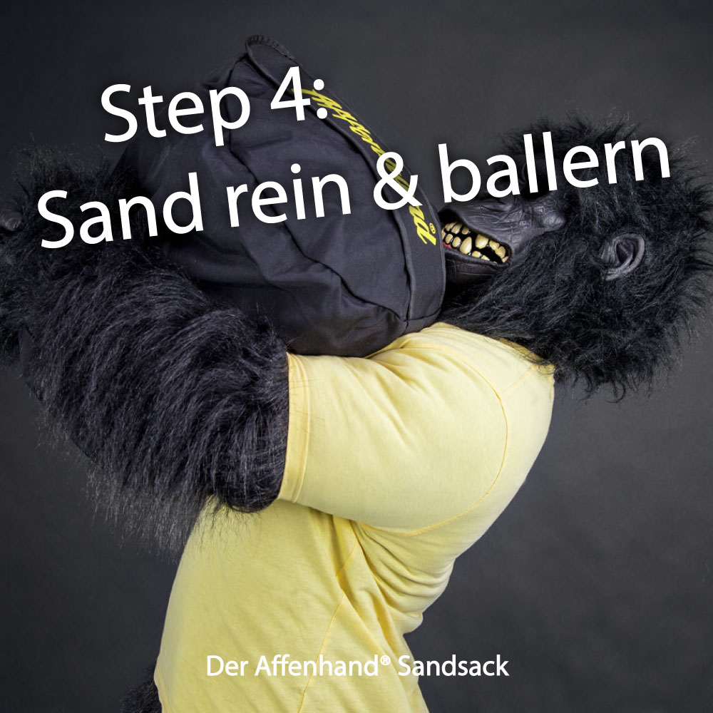 Sandsack befüllen: Sand rein & trainieren