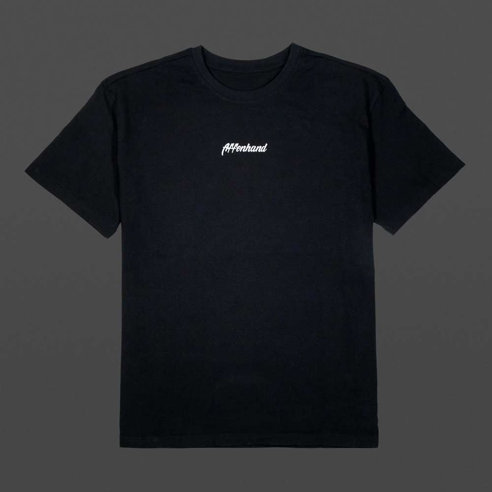Schwarzes Affenhand Support-Shirt für Kiara Klug, frontal fotografiert, klarer Druck sichtbar.