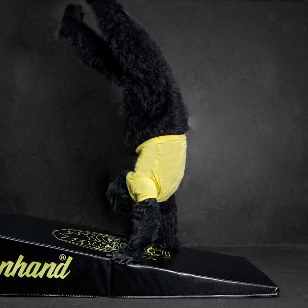 Affenhand Handstand Walk
